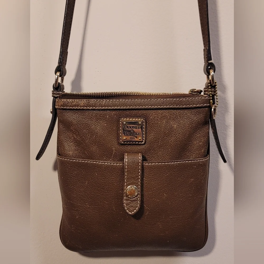 Dooney & Bourke dark chocolate brown leather letter carrier crossbody bag